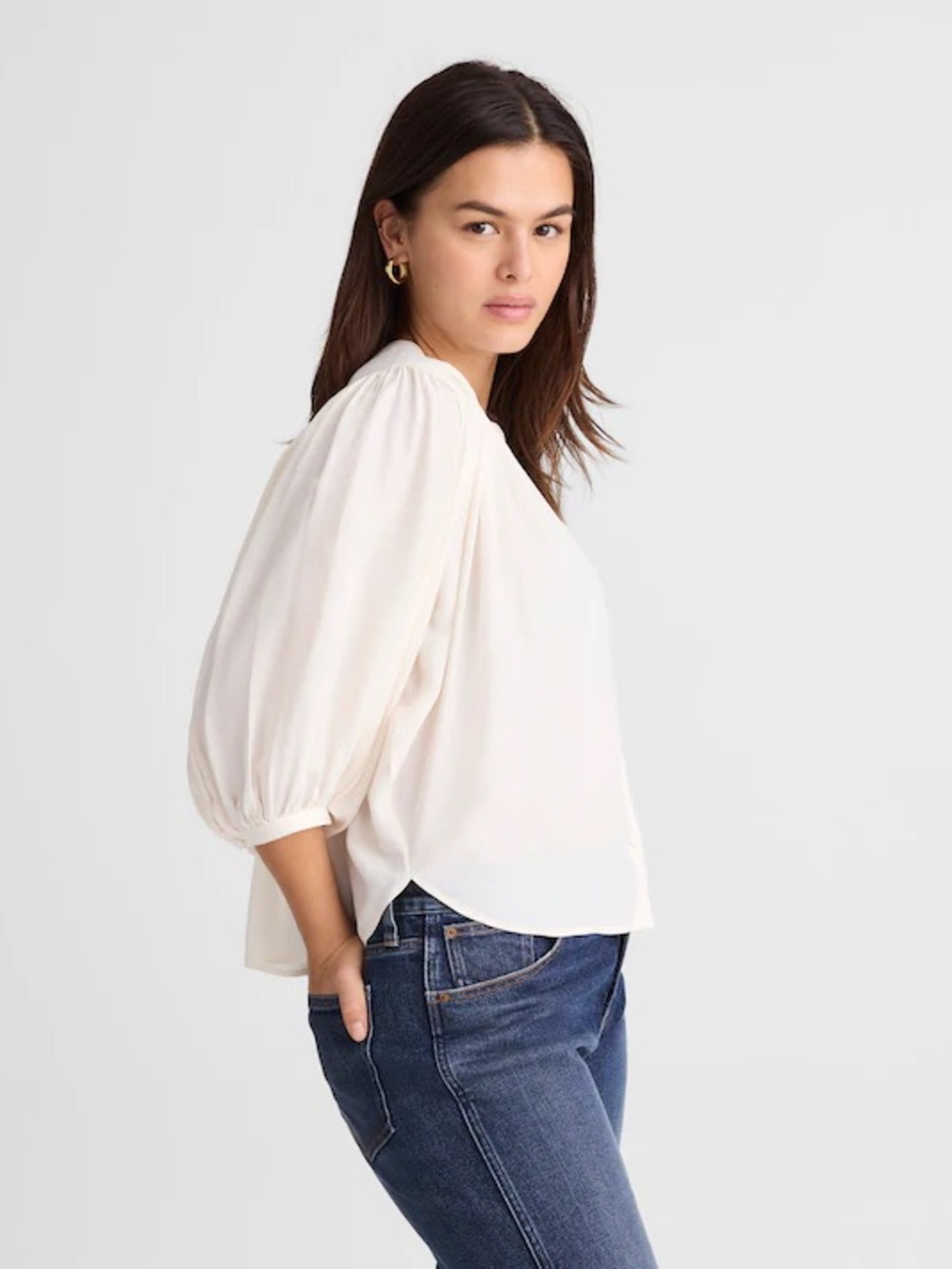 Madewell Shirred Crewneck Button-Up Top in Ivory Cream Medium NWT - Picture 2 of 11